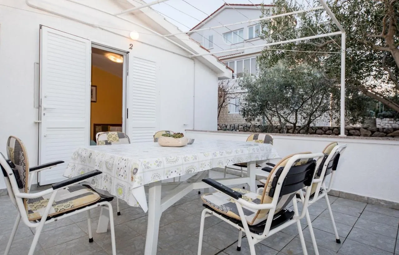 Apartments Mate Barbat na Rabu Croatia