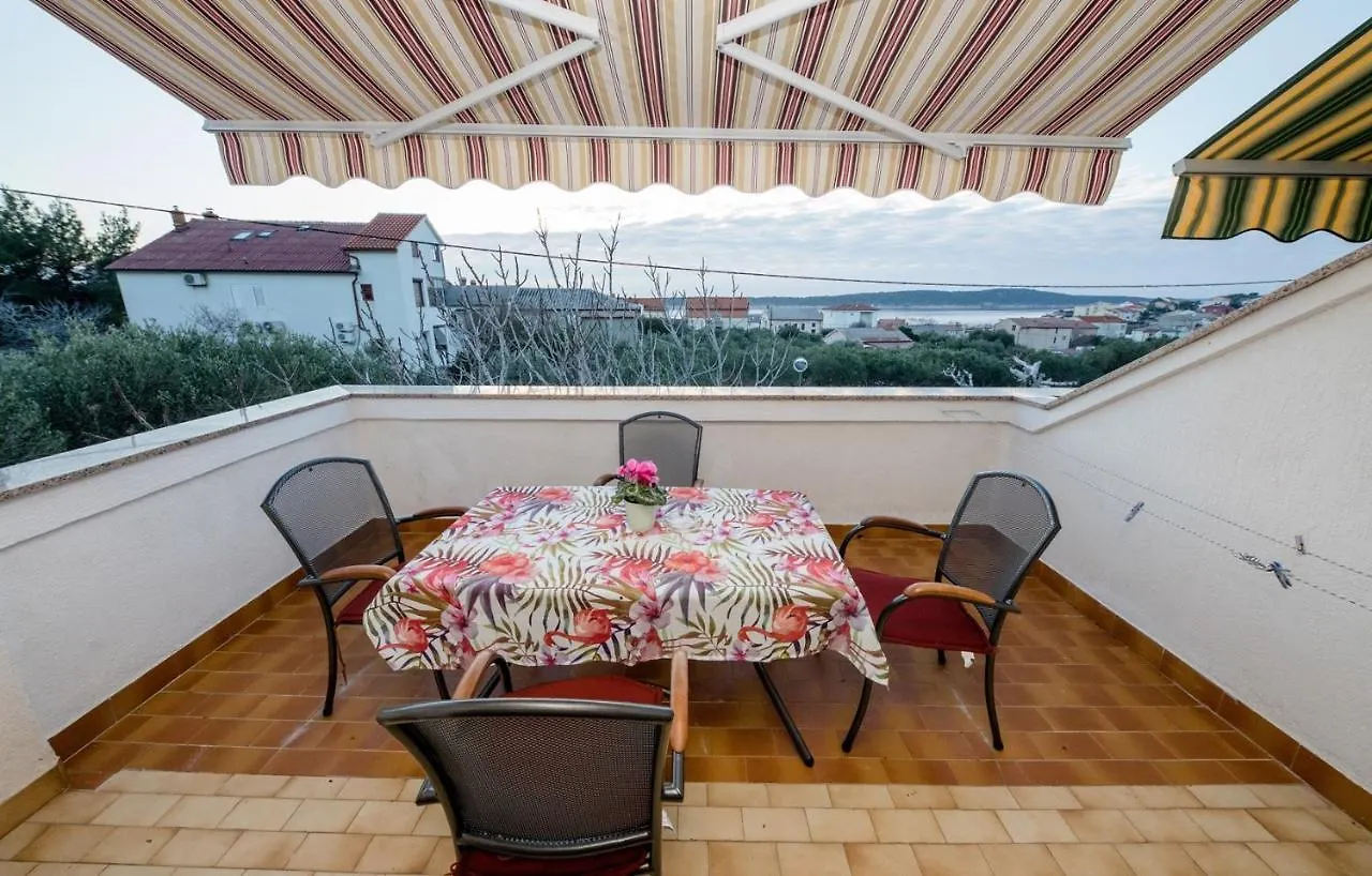 Apartments Mate Barbat na Rabu