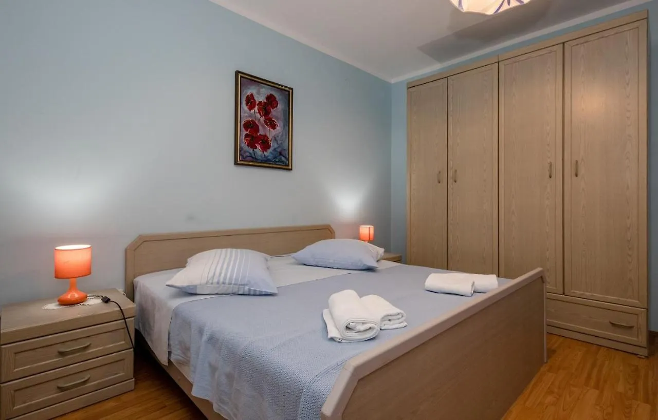 Apartments Mate Barbat na Rabu